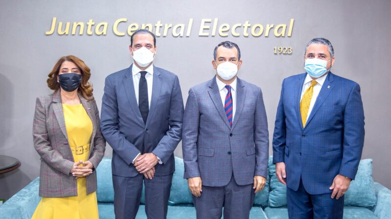 FINJUS respalda propuestas de modificación a leyes electorales presentada por la JCE