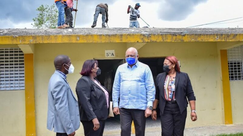 Directora de la Regional 10 destaca avances de la educación en gestión del ministro Fulcar