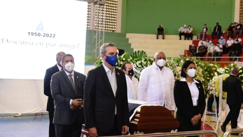 Presidente Abinader se solidariza con familiares y amigos de ex diputado López Chávez