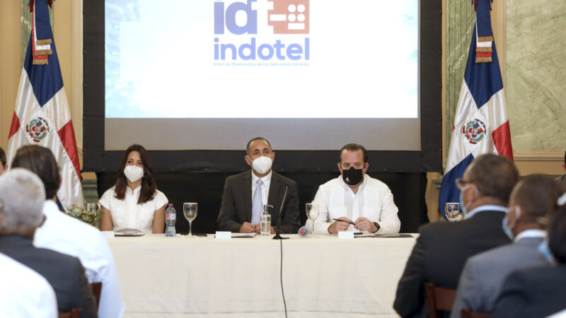 Indotel llevará Internet banda ancha gratis a 26 municipios pobres del país