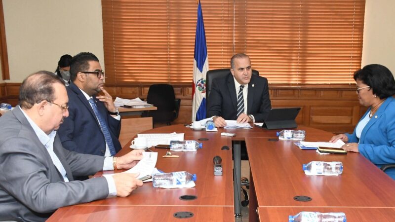 La Comisión de Industria del Senado inicia estudio de proyecto de Ley sobre hidrocarburos