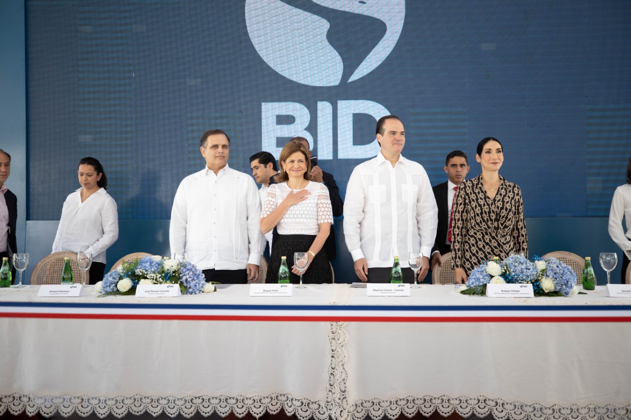 Banco Interamericano de Desarrollo inaugura sus nuevas oficinas en República Dominicana