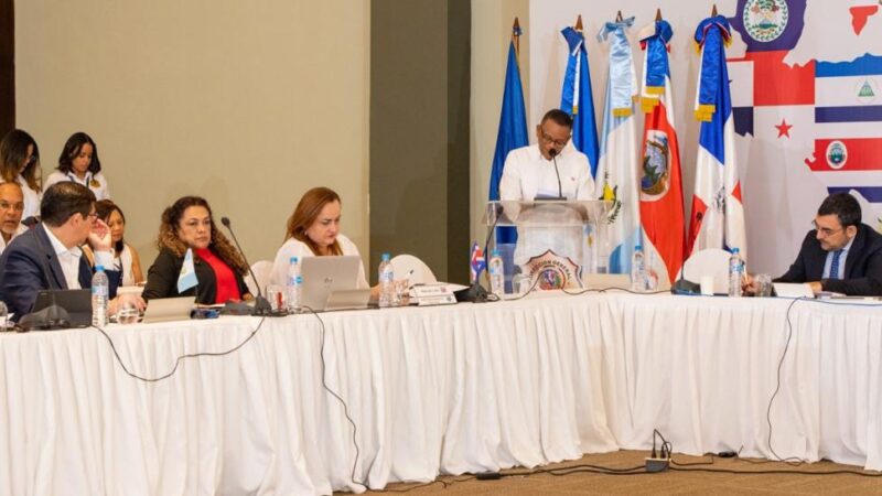RD Concluye con éxito reunión regional de Directores de Migración miembros de la OCAM