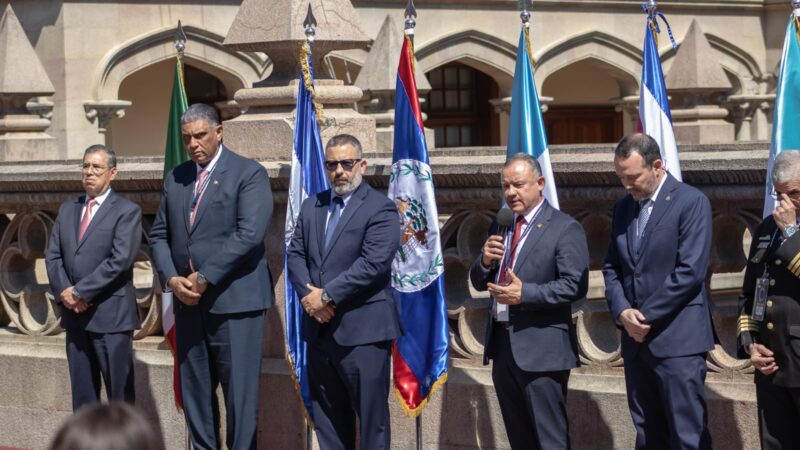 Gobiernos centroamericanos y del Caribe acuerdan enfrentar unidos el crimen organizado 