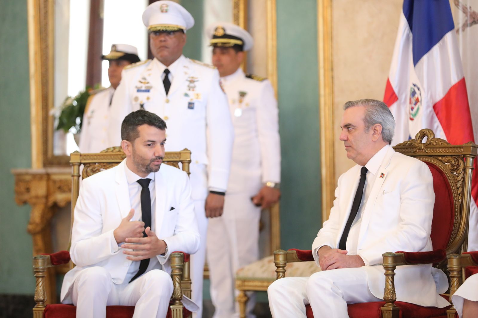 Presidente Abinader recibe cartas credenciales de ocho nuevos embajadores
