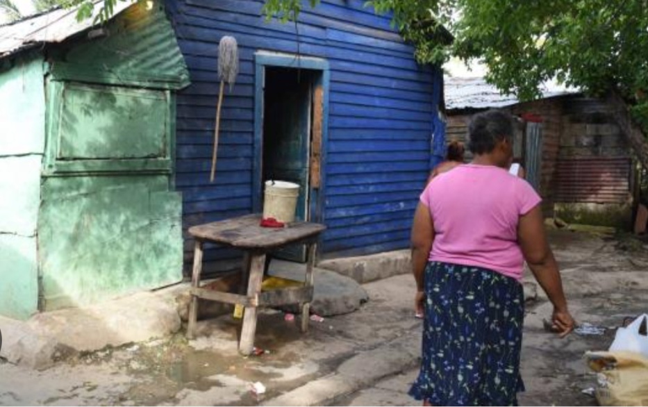  Una de cada 10 mujeres en el mundo vive en pobreza extrema y 340 MM estarán en precariedad para el año 2030