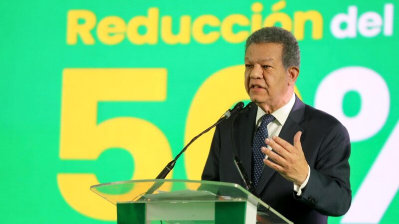 Leonel: El país vive dos desgracias, precios altos y bajo crecimiento, por mal manejo de Abinader