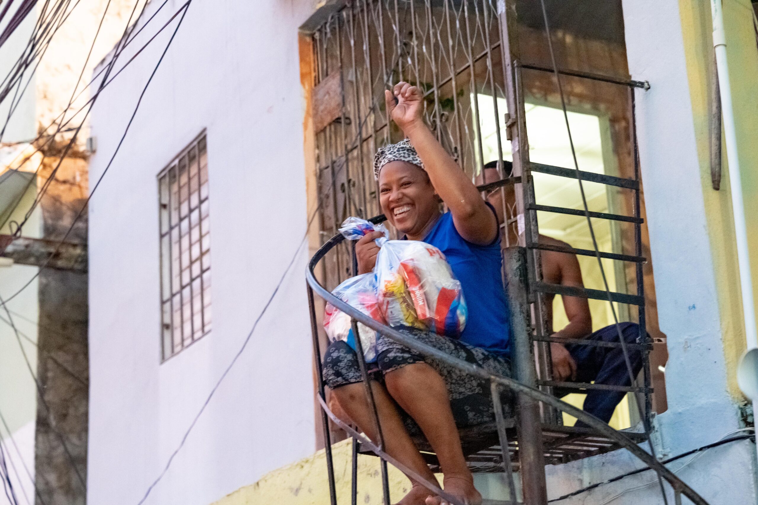 La Ruta de la Esperanza comienza alegrar la navidad a familias de todo el país