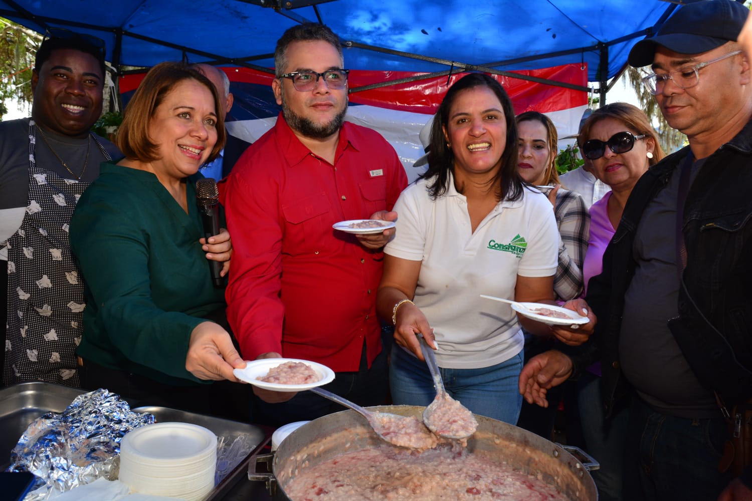 Culmina con éxito Festival de las Fresas 2025