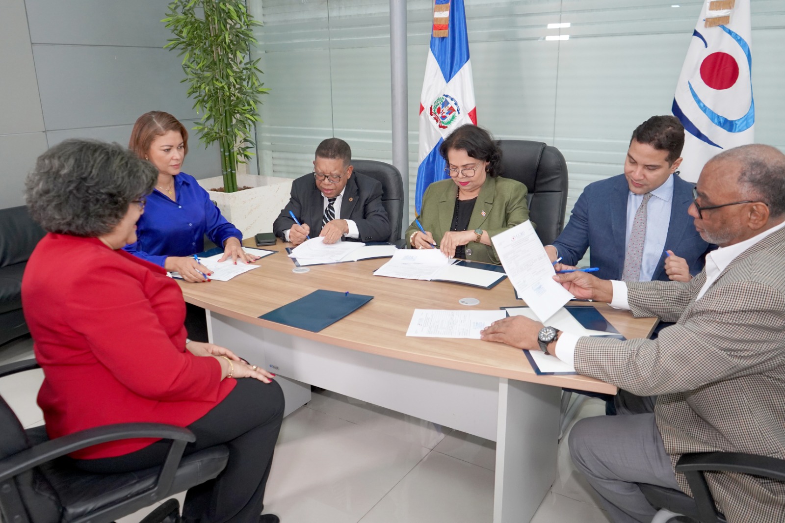 Cámara de Cuentas da el ejemplo y exhorta a funcionarios a presentar su declaración jurada de patrimonio