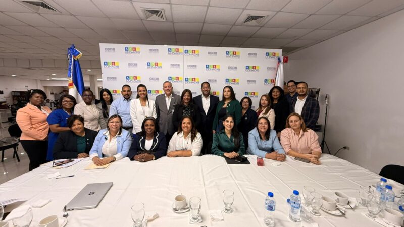 MESA DE INCLUSIÓN Y DISCAPACIDAD DE LA CÁMARA DE DIPUTADOS RECONOCE LABOR DE CONADIS Y SUPÉRATE EN FAVOR DE LOS NIÑOS CON DISCAPACIDAD