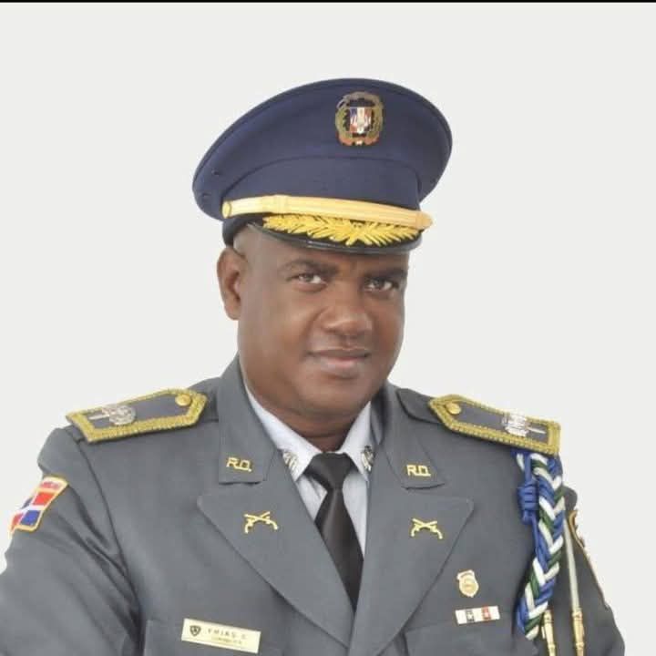 Alcalde de San Cristóbal Nelson de la Rosa lamenta fallecimiento del coronel Matias Frías Candelario