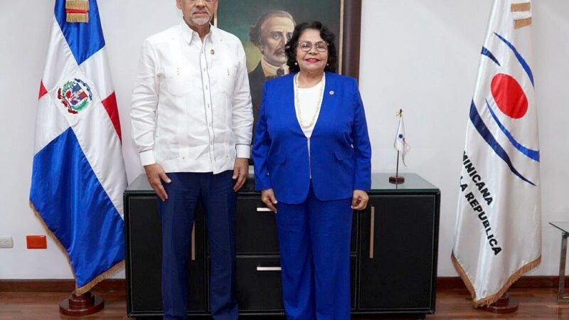 Presidente del Consejo Nacional de Drogas elogia trayectoria de la presidenta de la Cámara de Cuentas