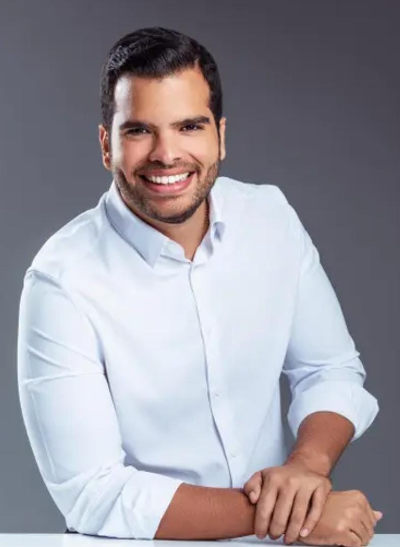 Diputado Vicente Sánchez motiva a jóvenes con discapacidad a perseguir sus sueños en jornada “Diputados por un Día”