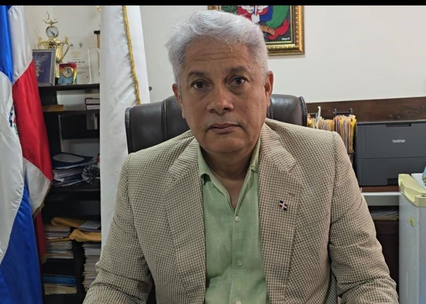   Todo listo para el inicio del año escolar 2025-2026 en Santo Domingo Oeste