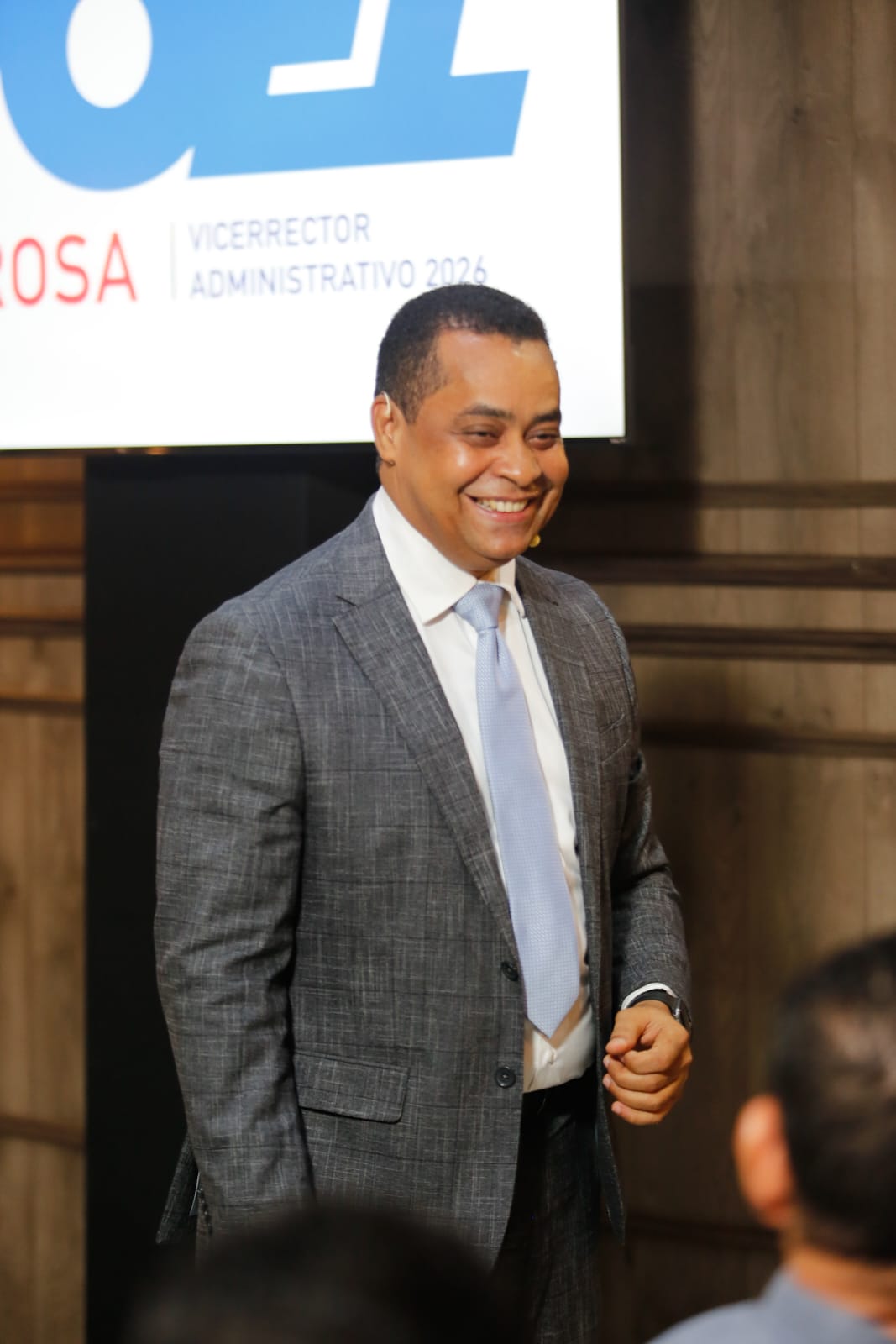 Noel de la Rosa lanza candidatura a la Vicerrectoría Administrativa de la UASD