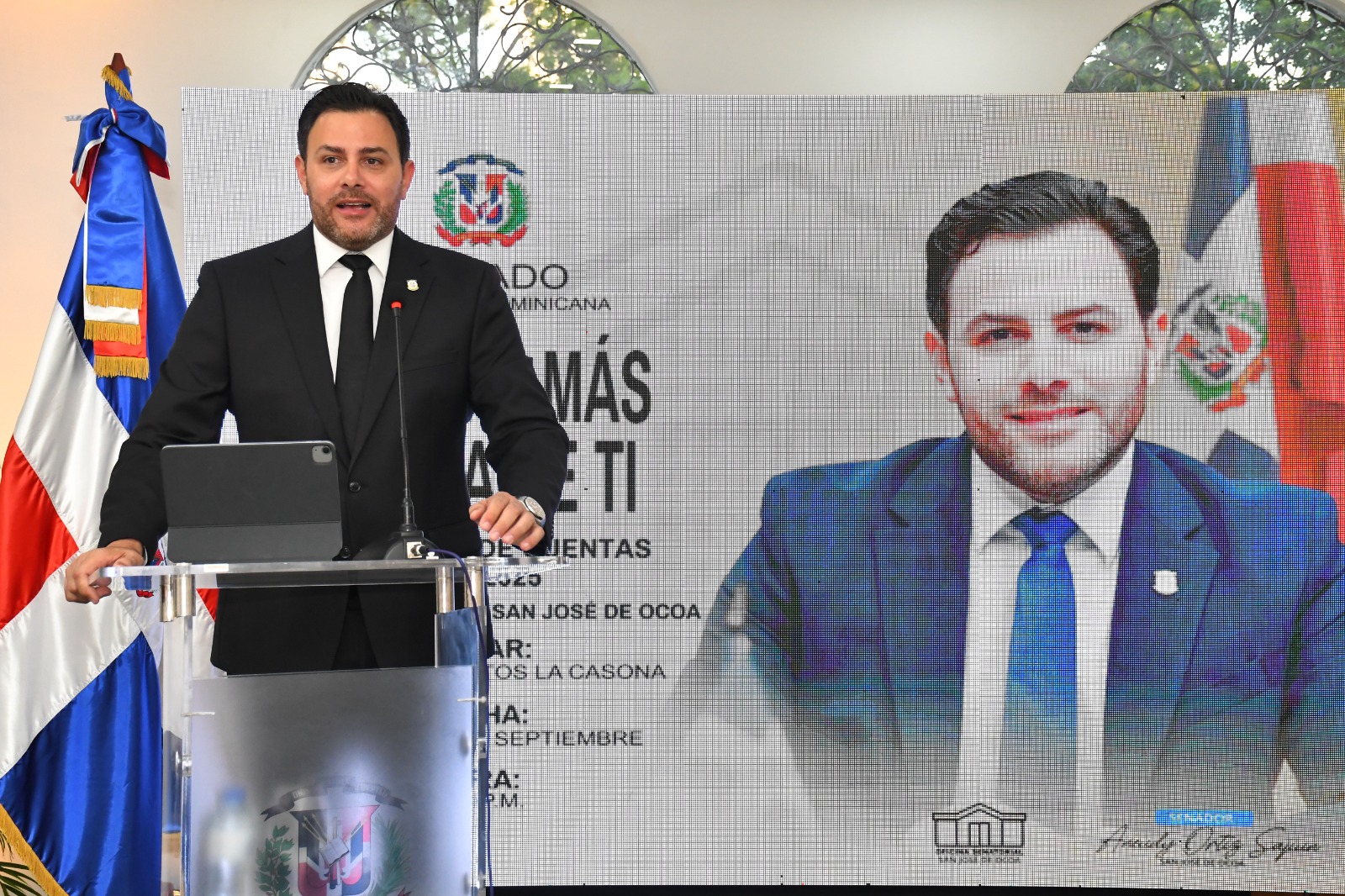 Senador Aneudy Ortiz Sajiun rinde cuentas sobre su primer año de gestión