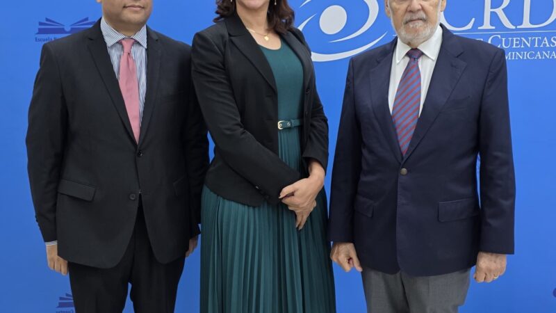 Cámara de Cuentas y SISALRIL socializan impacto de la seguridad social en la ciudadanía