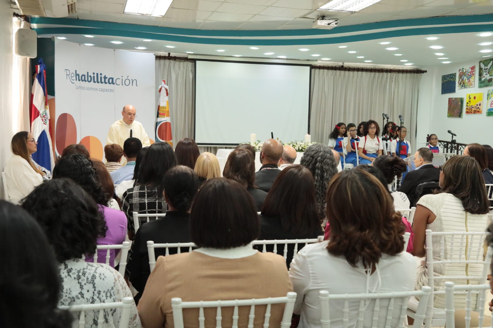 Rehabilitación celebra su 62 aniversario con misa en honor a su fundadora