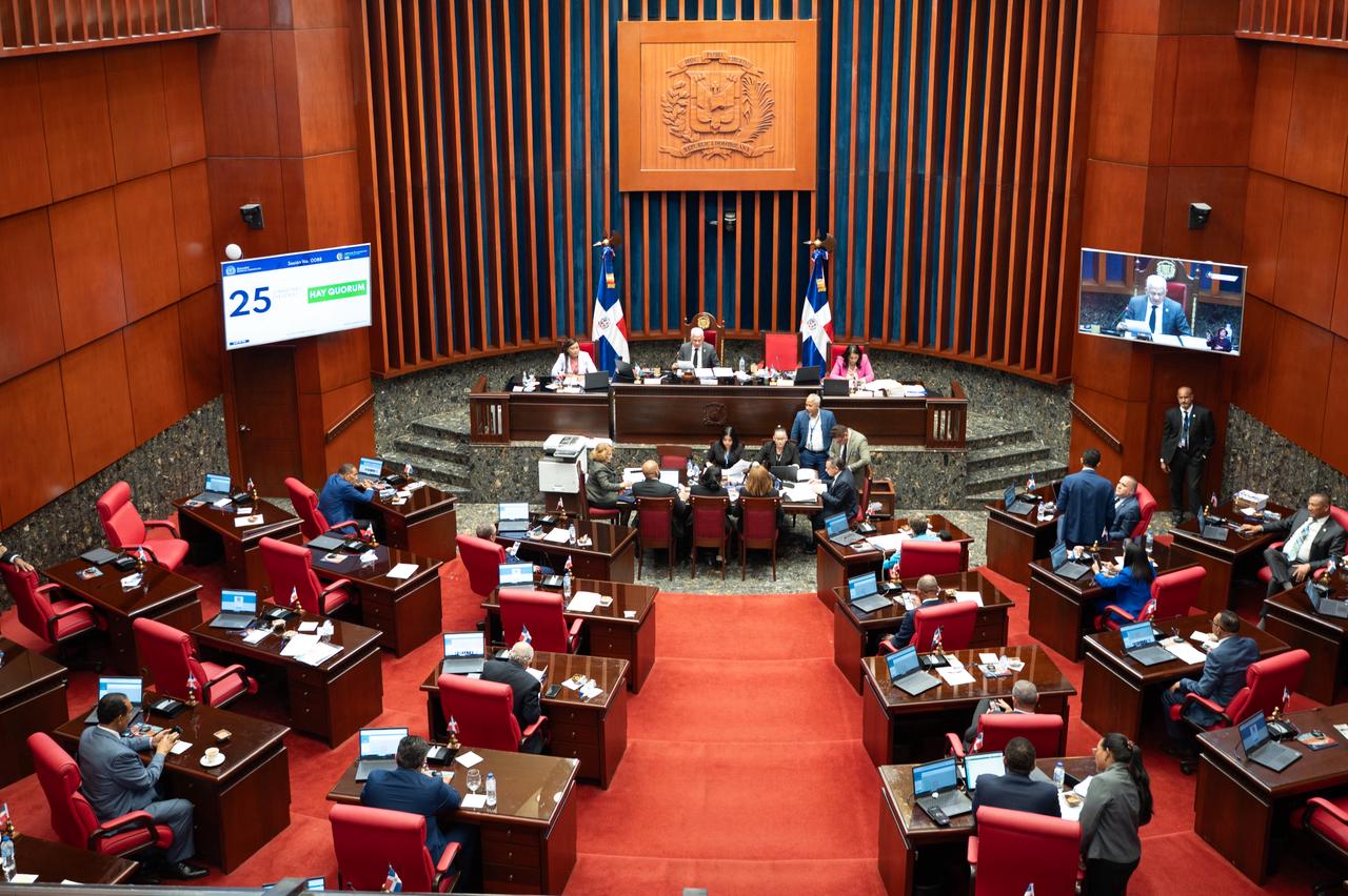 Senado conforma comisión especial para estudio de observaciones del Poder Ejecutivo a Ley de Gestión Integral y Procesamiento de Residuos Sólidos