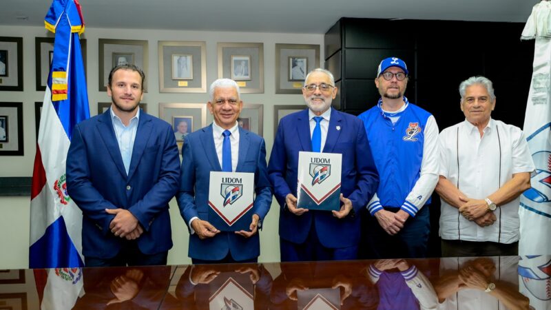 Senado de la República y la LIDOM suscriben convenio para promover el deporte