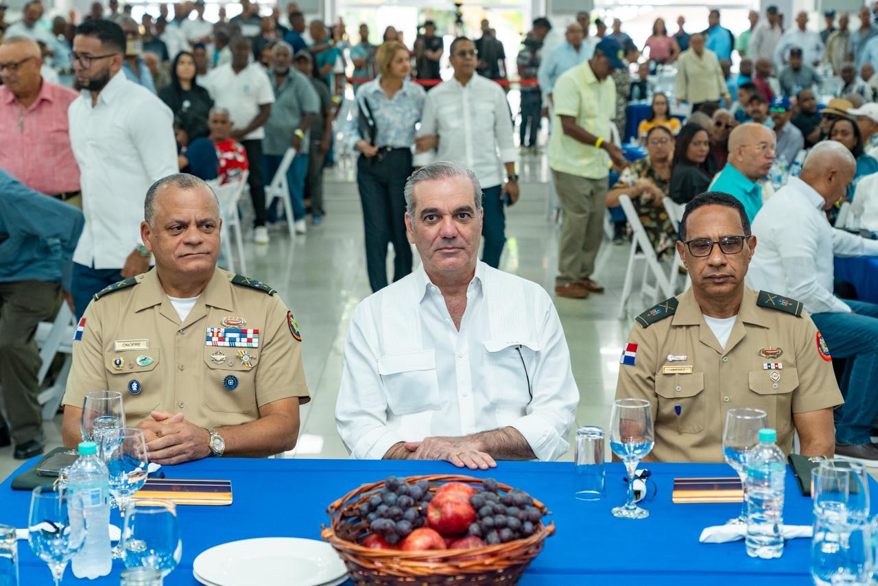 Ministro de Defensa anuncia entrega de más de RD$600 millones por concepto de “sueldo por año” a través del ISSFFAA para militares retirados en 2025