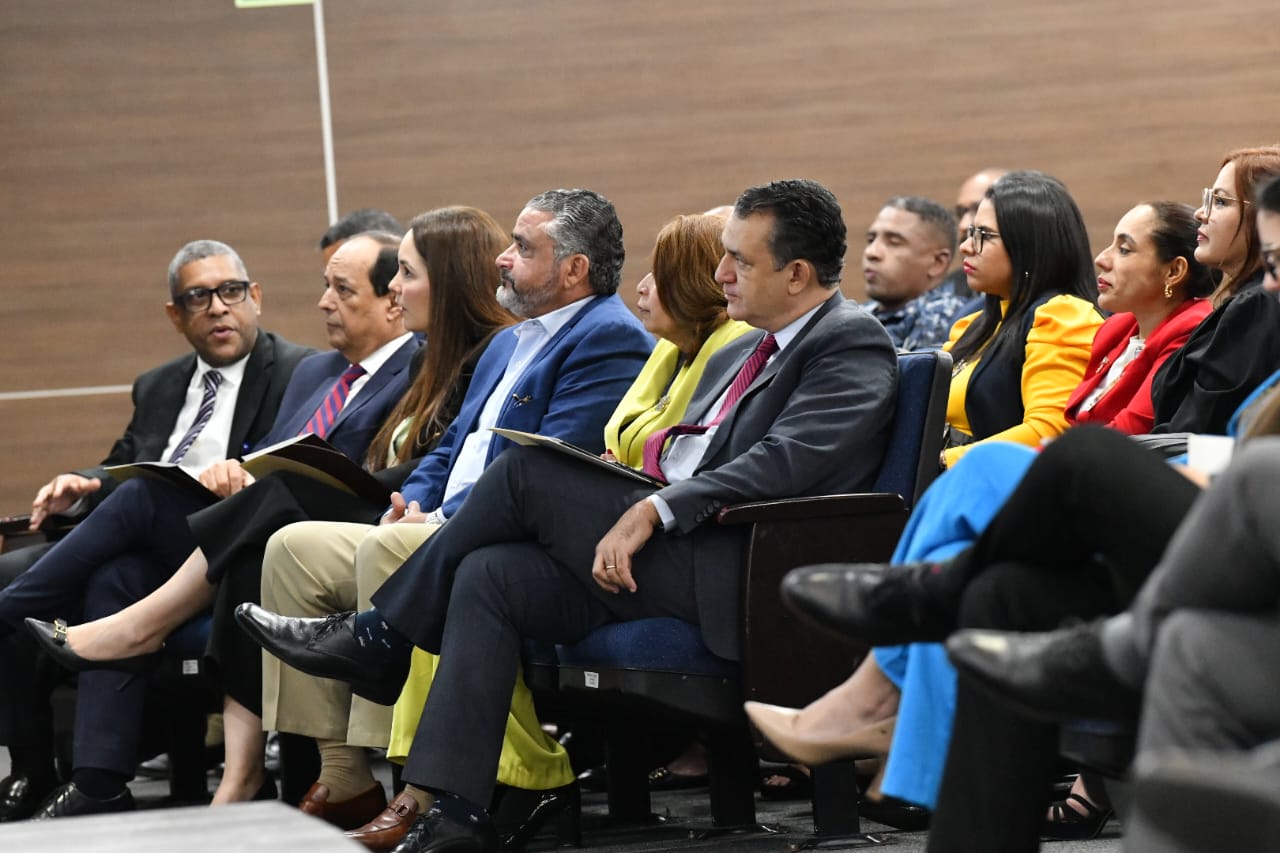 JCE se acredita como Autoridad Certificadora de la firma digital para la nueva cédula
