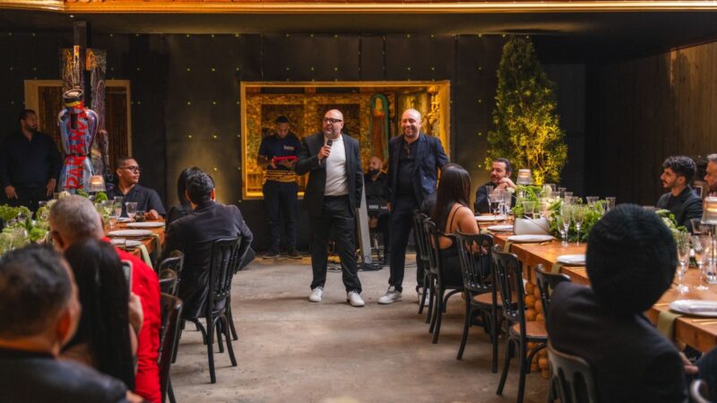 Primera Edición Anual de «Cena De Leyendas» reunió a más de 50 íconos de la música dominicana en una noche histórica en Santo Domingo