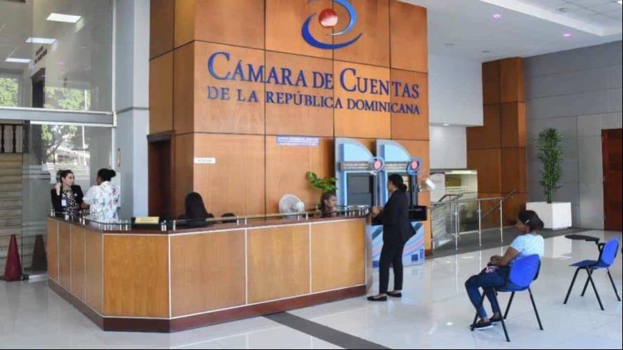Abogados exigen suspender recursos a organizaciones políticas