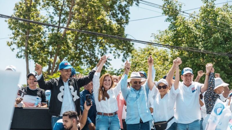 Carolina recibe contundente respaldo de estructura del PRM en Monseñor Nouel encabezada por el senador Héctor Acosta (El Torito) y el diputado Norberto Ortiz