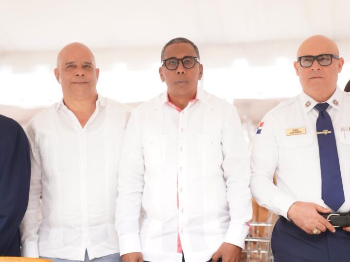 Edgar Augusto Féliz Arbona destaca legado episcopal en 50 aniversario de la Diócesis de Barahona