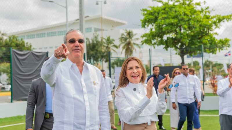 Presidente Abinader y alcaldesa Carolina Mejía inauguran Malecón Deportivo, nuevo punto de encuentro del deporte dominicano