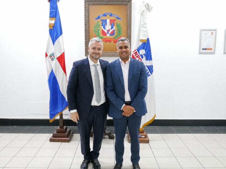 INPOSDOM y Mia Cargo Group ponen fin a litis judicial mediante firma de un acuerdo