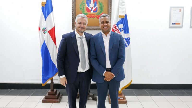 INPOSDOM y Mia Cargo Group ponen fin a litis judicial mediante firma de un acuerdo