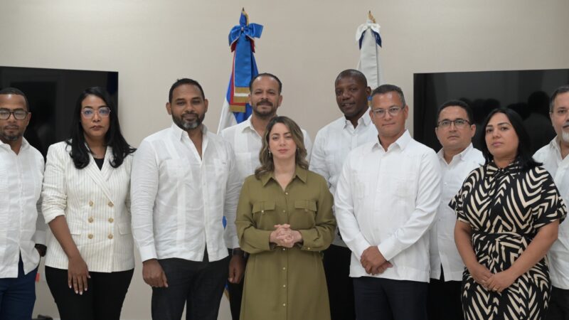 CCESDN realiza alianza con el Ministerio de la Mujer para impulsar campaña contra la violencia hacia las mujeres en Santo Domingo Norte