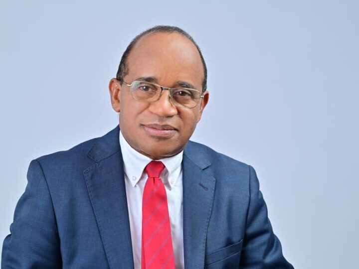 Fulgencio Severino, exige soluciones urgentes ante el deterioro del servicio eléctrico en Santo Domingo Este