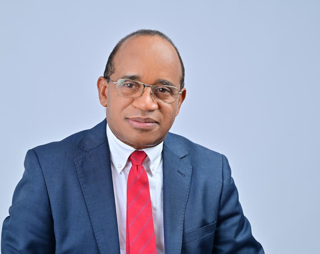 Fulgencio Severino, exige soluciones urgentes ante el deterioro del servicio eléctrico en Santo Domingo Este