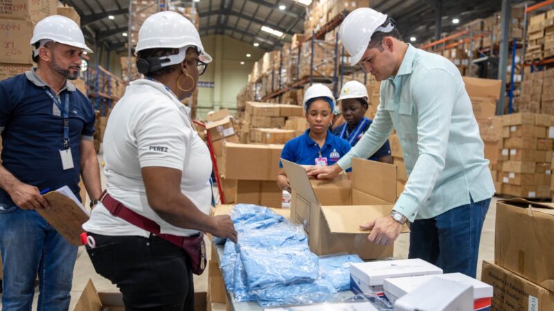 INABIE inicia distribución de útiles escolares en beneficio de más de 1.8 millones de estudiantes