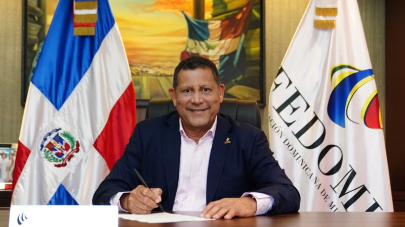 Presidente de Fedomu denuncia y rechaza intento de golpe de Estado contra alcalde de Las Charcas, Azua