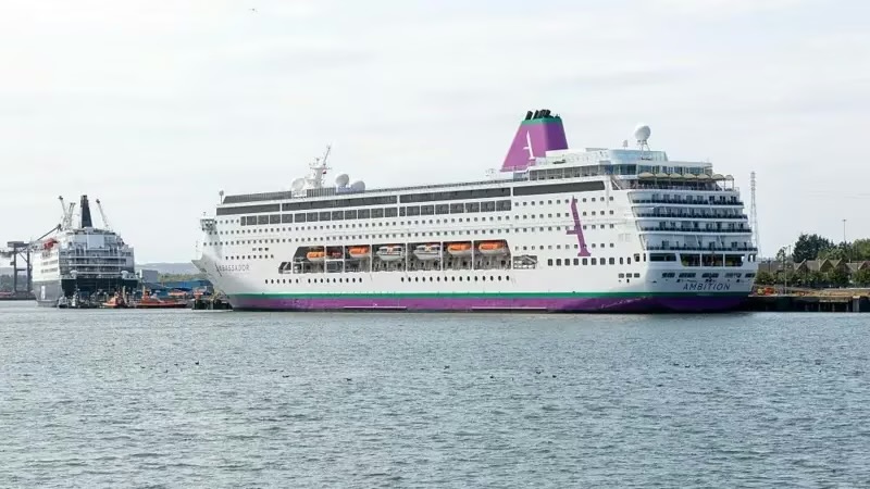 Levantan el confinamiento al crucero en el que se produjo un brote de gastroenteritis que obligó a recluir a 1.700 personas