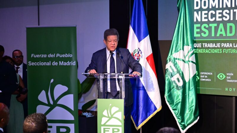 Leonel: “Por cada uno que puedan sonsacar, vienen mil más a la Fuerza del Pueblo”