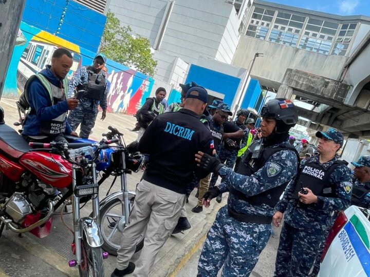 Fuerza de Tarea Conjunta en SDN realiza operativos en paradas de motoconchos irregulares