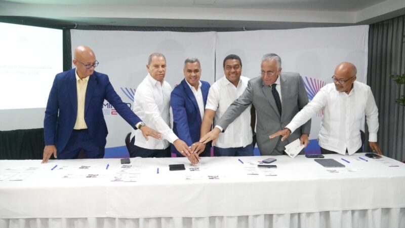 INPOSDOM y Comité Organizador presentan emisión postal oficial dedicada a los Juegos Centroamericanos y del Caribe Santo Domingo 2026