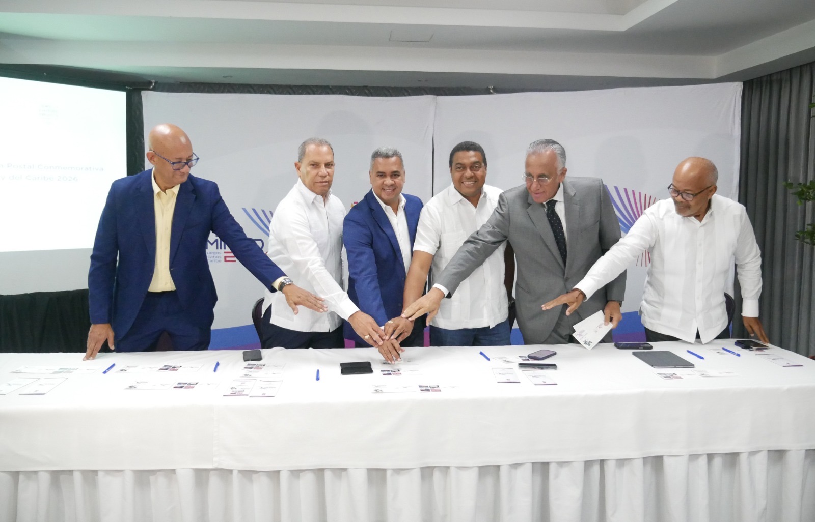 INPOSDOM y Comité Organizador presentan emisión postal oficial dedicada a los Juegos Centroamericanos y del Caribe Santo Domingo 2026