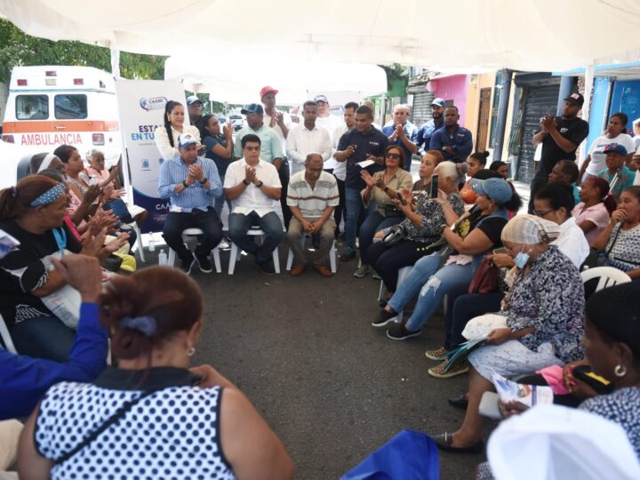Fellito Suberví anuncia corrección de 24,521 averías en el alcantarillado sanitario y 270 de agua potable