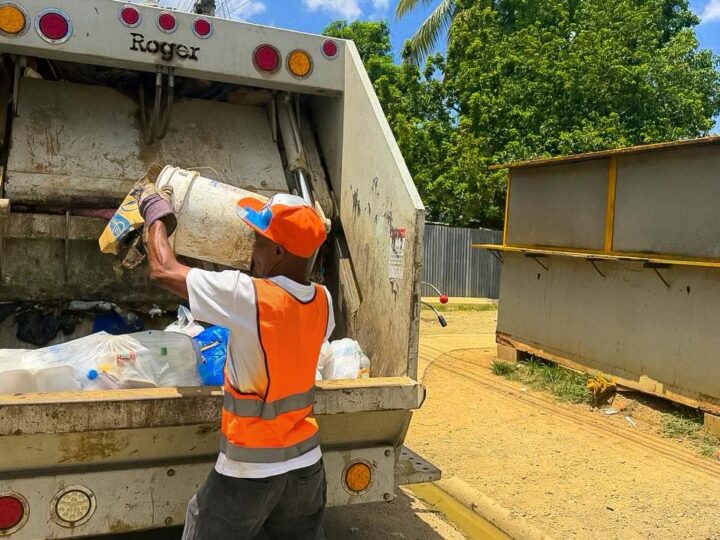 ECO5RD realiza más de 24 operativos de limpieza en diferentes provincias y municipios del país