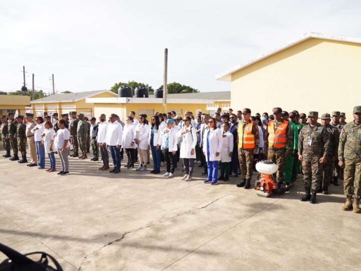 Ministerio de Defensa desarrolla amplio operativo médico y jornada cívico-social en Monte Plata