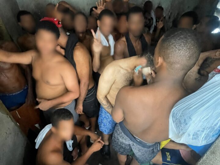Defensa Pública denuncia hacinamiento extremo en destacamento de Santo Domingo Este y lleva el caso a los tribunales