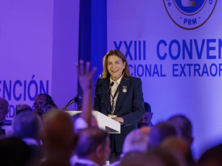 Carolina Mejía resalta madurez política del PRM, partido convoca convención para el 9 de agosto y elegirá autoridades por dos años