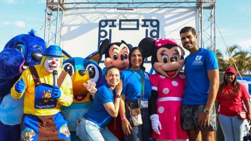 Fundación Sur Apoyarte celebra con gran éxito su entrega de mochilas y útiles escolares